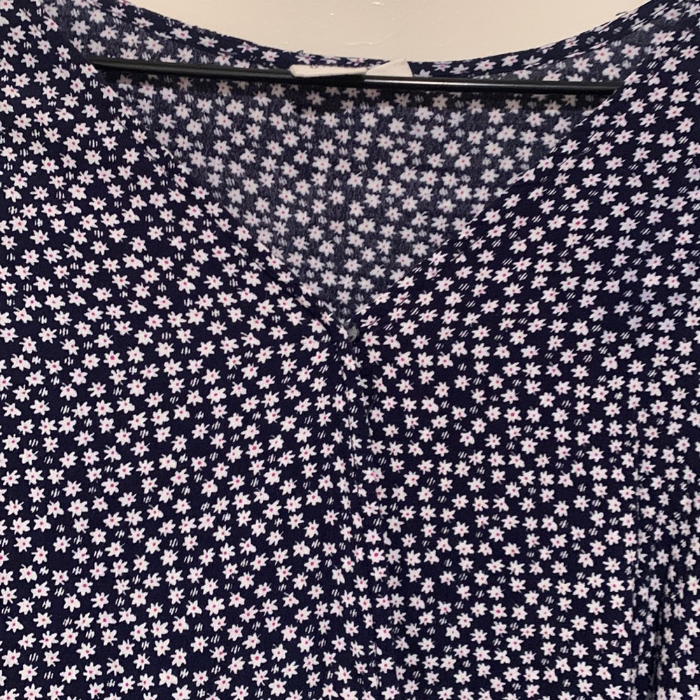 Floral crop wrap shirt